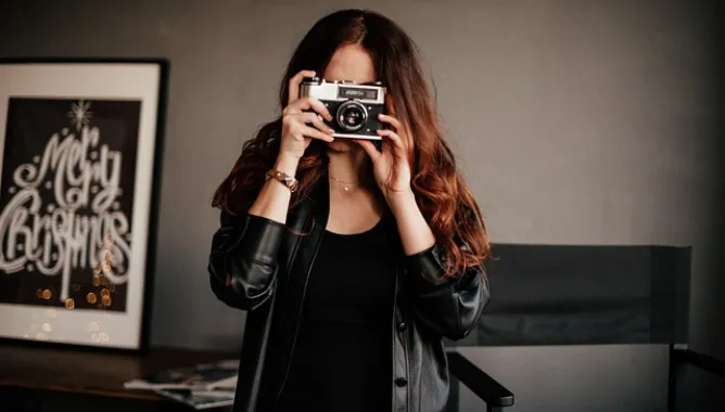 girl, camera, photography, woman, female, photographing, taking picture, picture, photograph, portrait