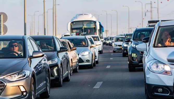 traffic, cars, road, automotive, traffic jam, driving, certain, bus, jeep, stacked, waiting, blue bus, high way, movement, people, traffic jam, traffic jam, traffic jam, traffic jam, traffic jam
