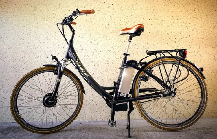 bicycle, bike, to go biking, cycle, move, city bike, bikes, e bike, ladies bike, mobility, recreation, leisure time, electro, compensation, electric, cyclist, e bike, e bike, e bike, e bike, e bike