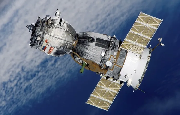 satellite, spacecraft, space, outer space, soyuz, spaceship, space station, orbital station, orbital space station, satellite, satellite, satellite, satellite, satellite, space, spaceship